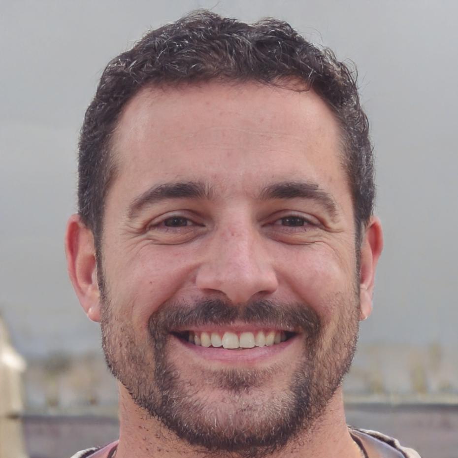 Retrato profesional de Marcos Ibáñez